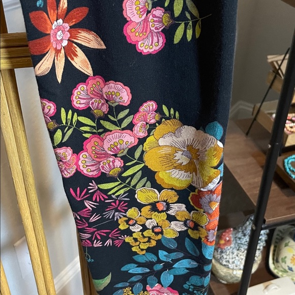 Johnny Was Floral Print Leggings - Picture 4 of 5
